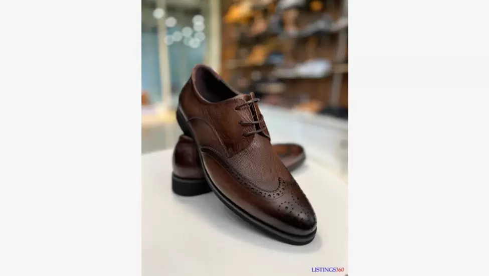 Br8,900 Clarks Oxford Shoes | Addis Ababa | Ethiopia